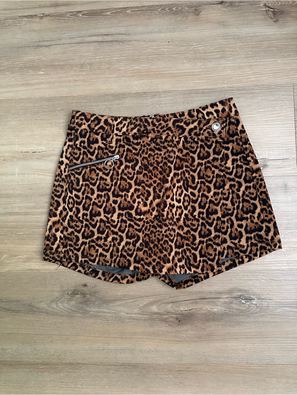 Zara Leopard Print Wrap Mini Skort Shorts Size XS